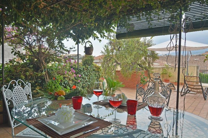 B&B Di Charme Camelie Palazzo Nicotra Riposto Zewnętrze zdjęcie
