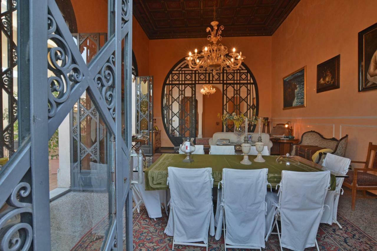 B&B Di Charme Camelie Palazzo Nicotra Riposto Zewnętrze zdjęcie